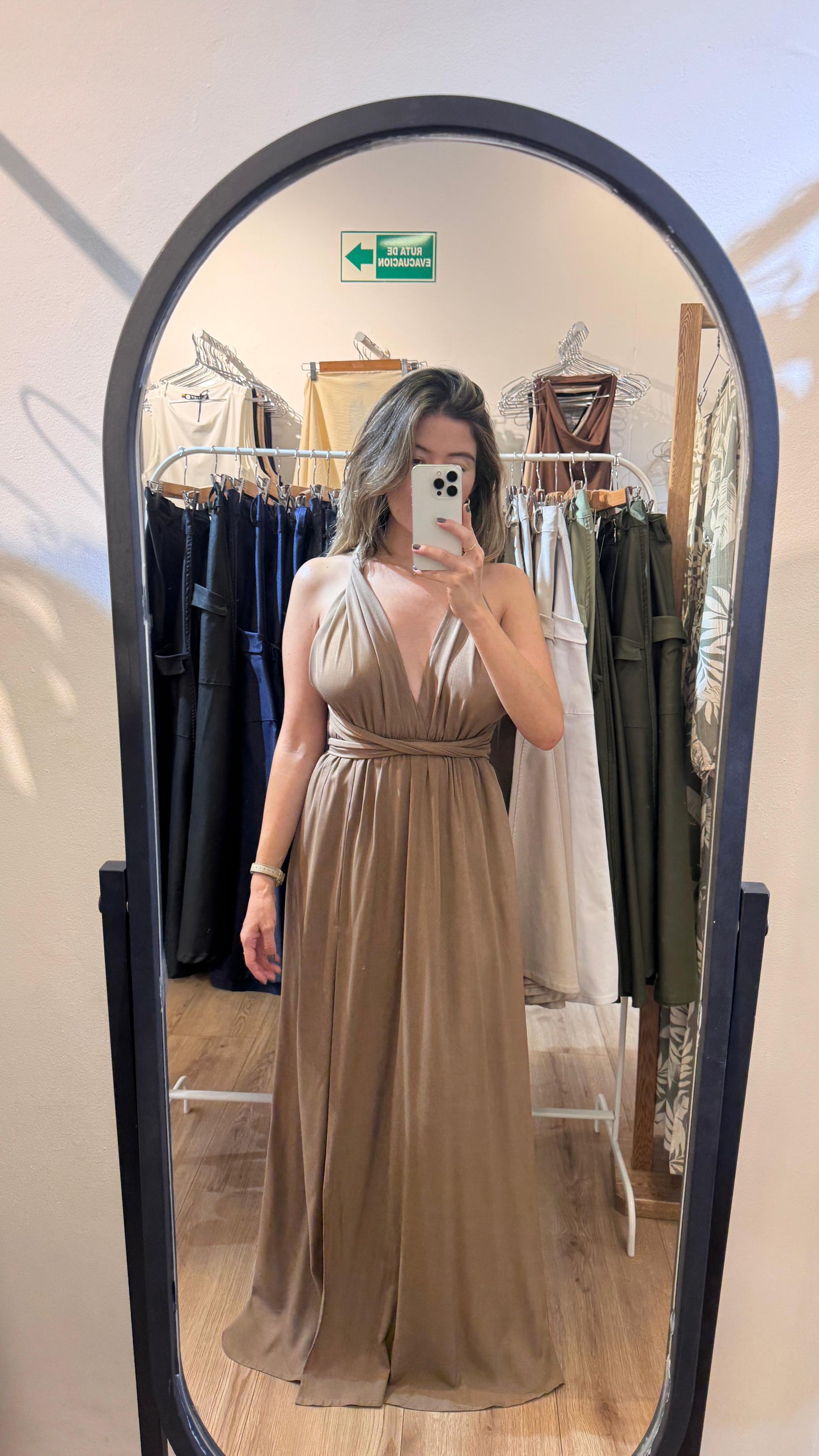 Vestido July Café