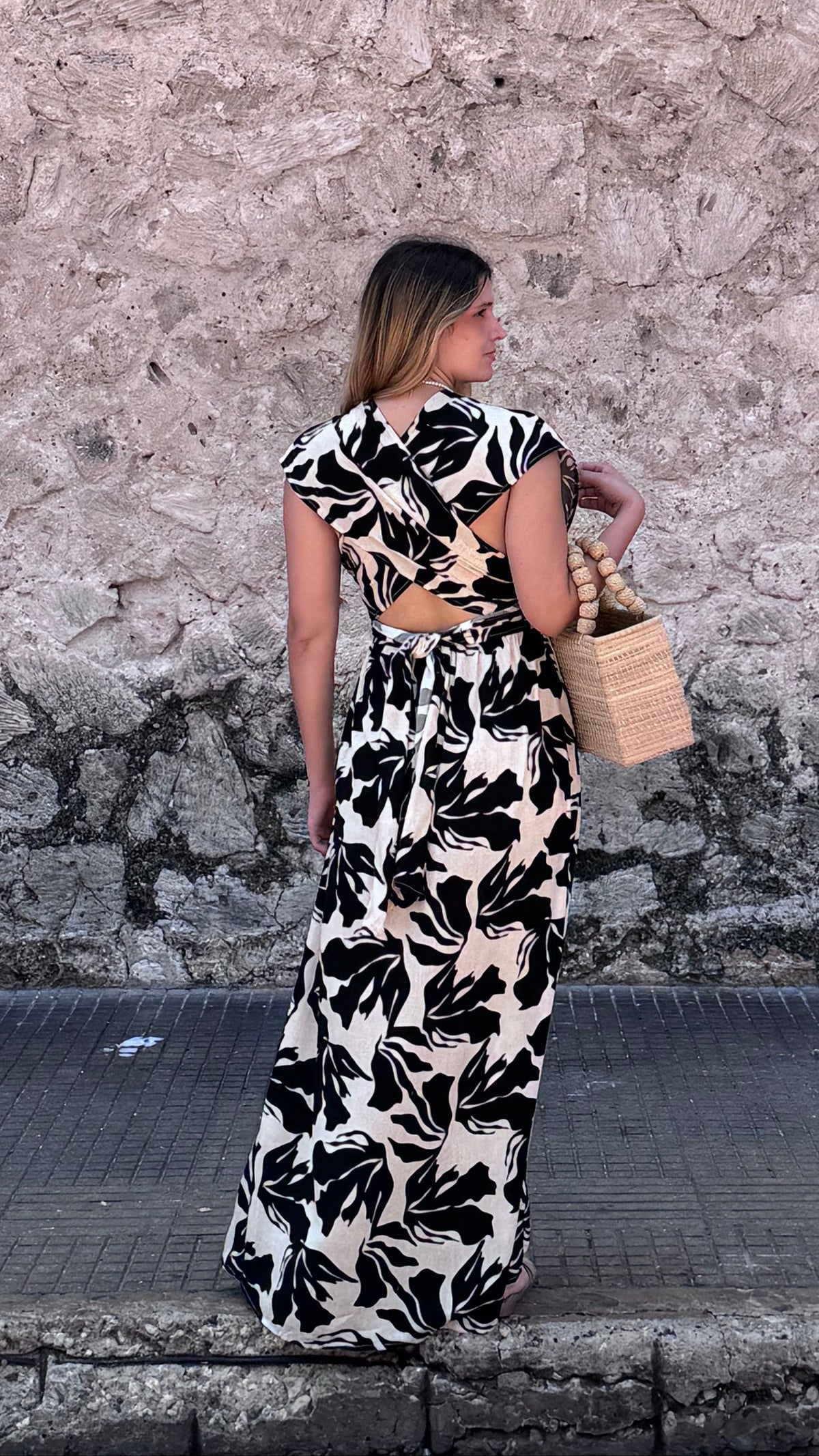 vestido july estampado floral blanco y negro