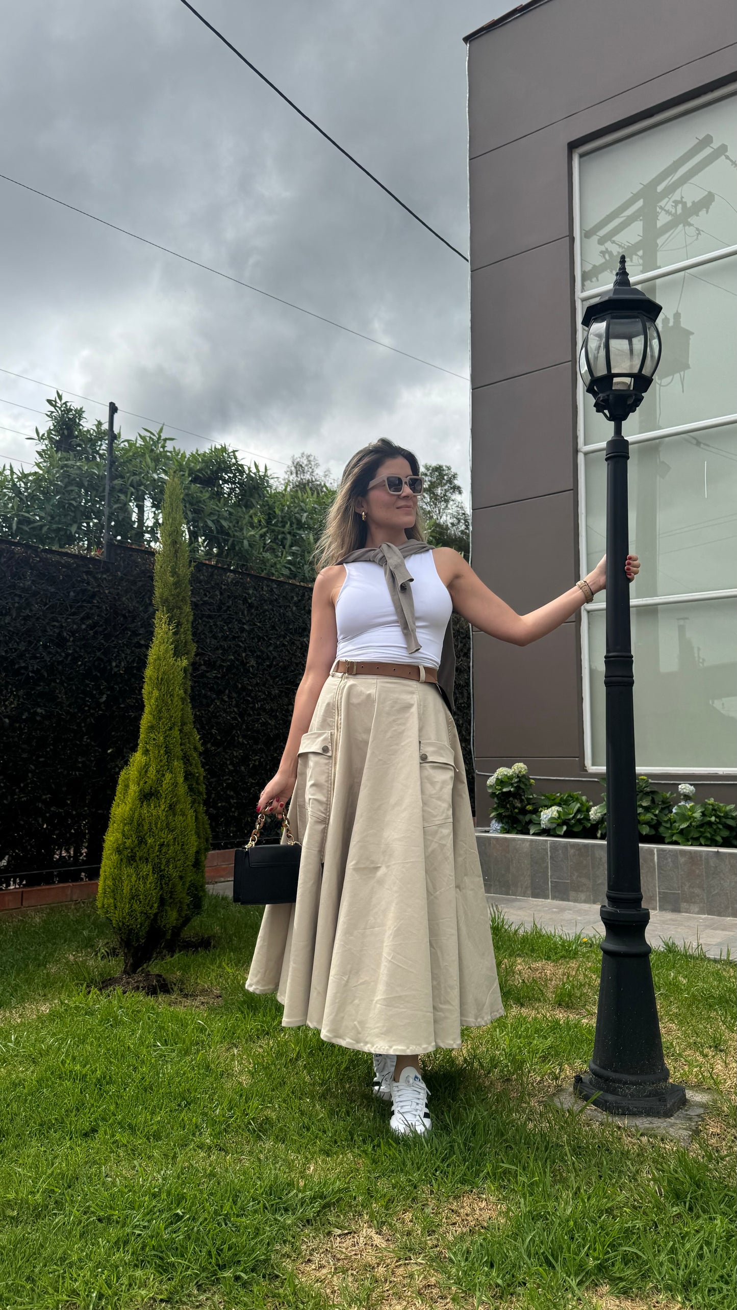 Falda Roma beige